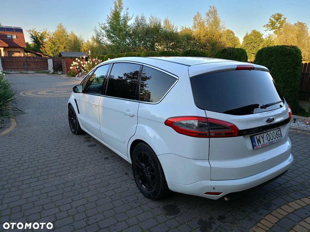 Ford S-Max 2.0 TDCi DPF Titanium - 6