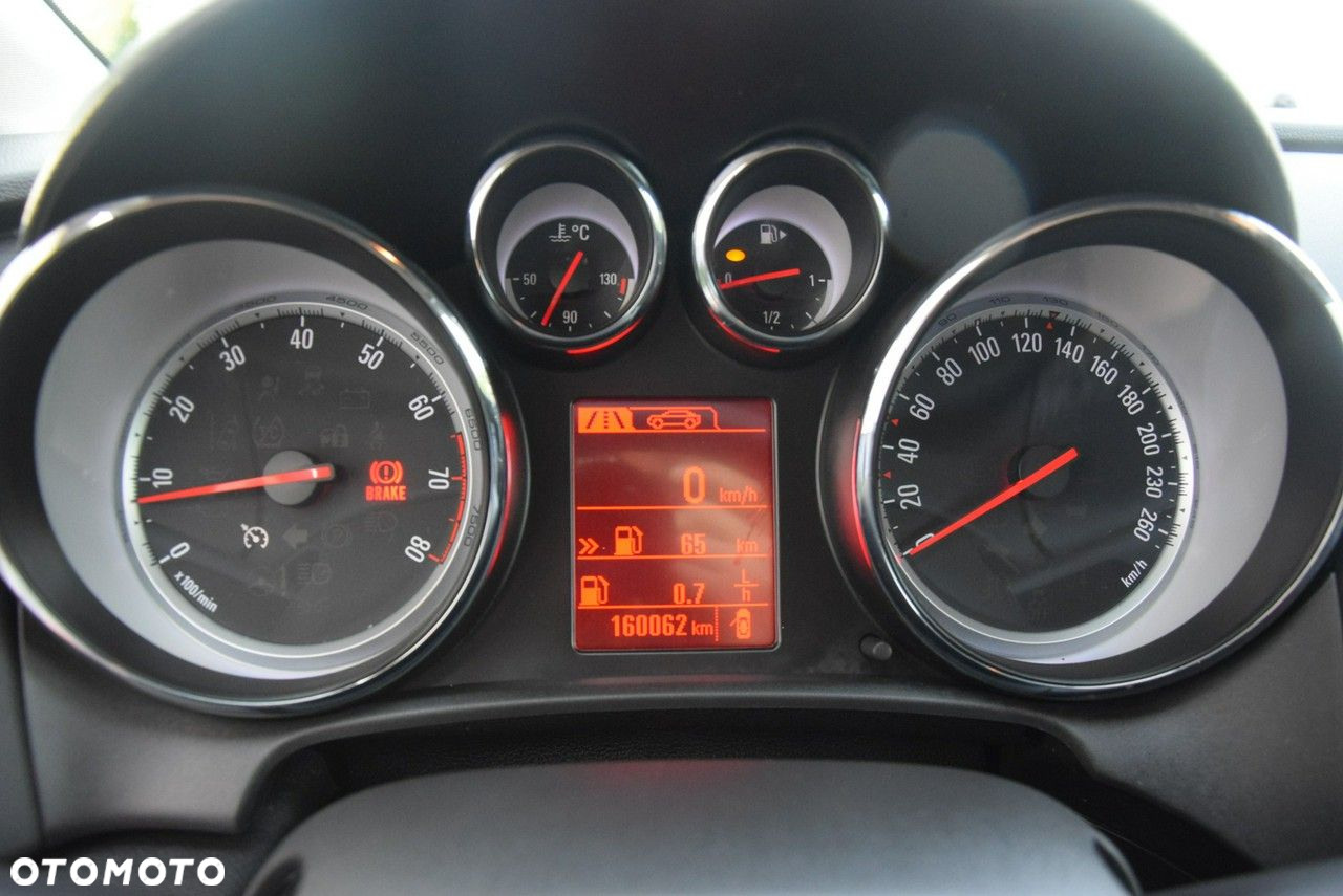 Opel Astra 1.4 Turbo 150 Jahre - 31