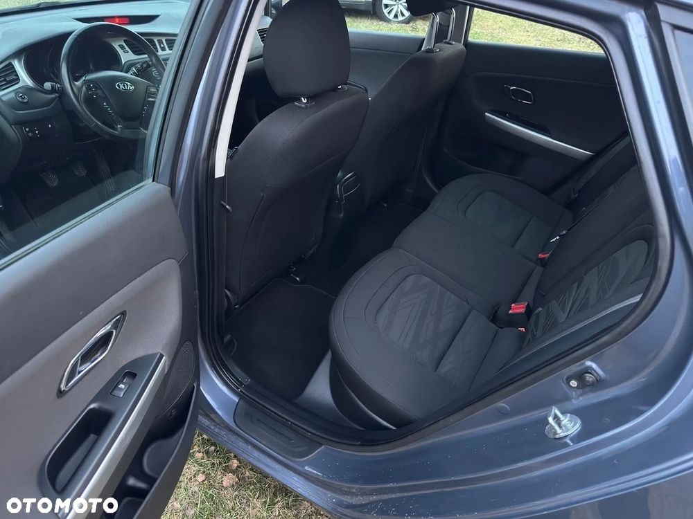 Kia Ceed - 7