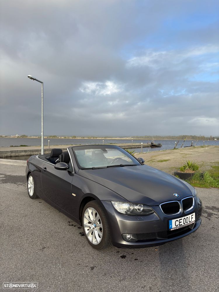 BMW 320 i Cabrio - 1