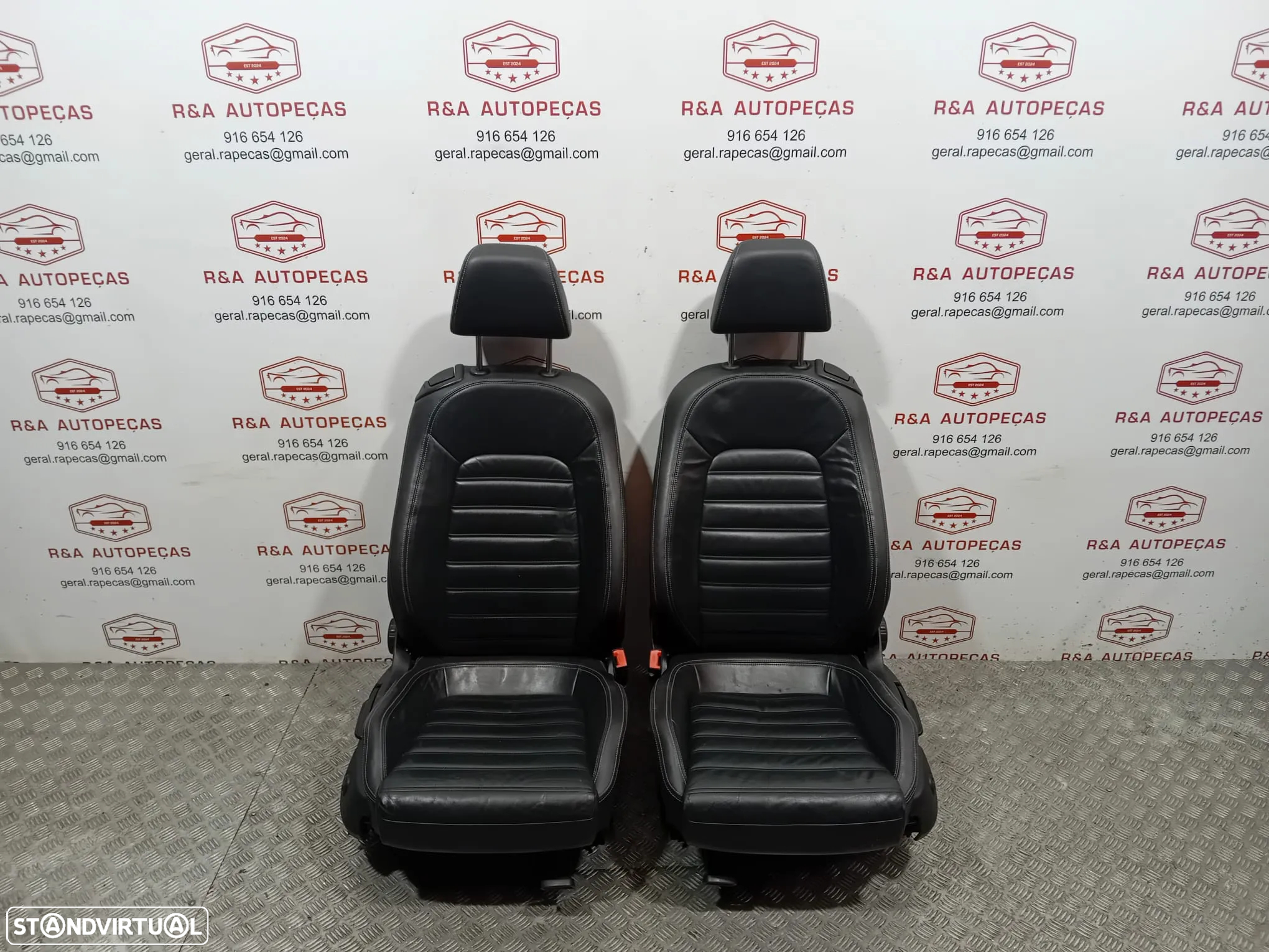 Conjunto de Bancos VW Scirocco em Pele - 11