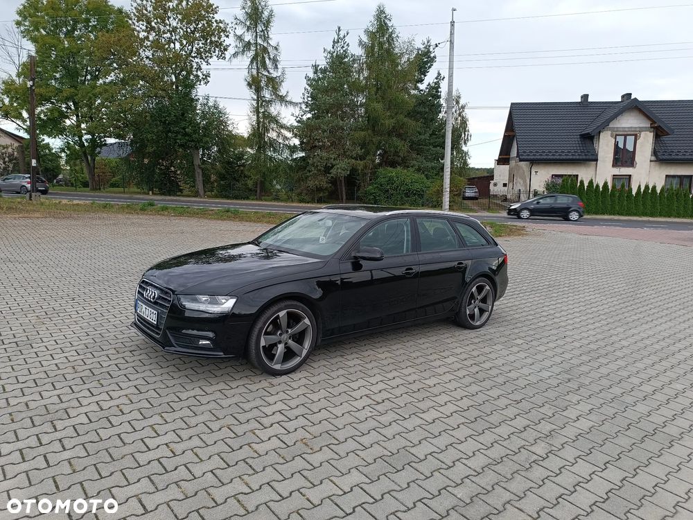 Audi A4 Avant - 1