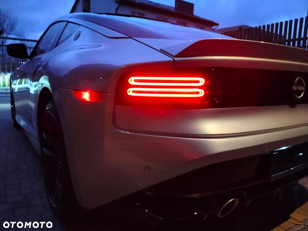 Nissan 400 Z - 17