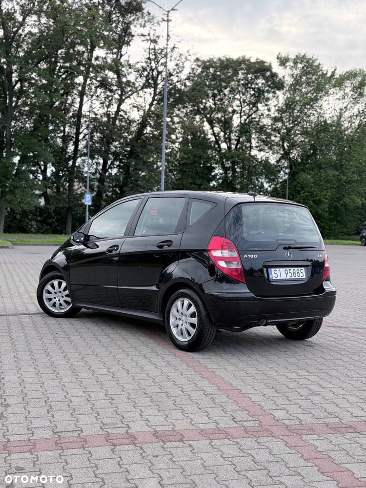 Mercedes-Benz Klasa A 180 CDI Autotronic Elegance DPF - 3