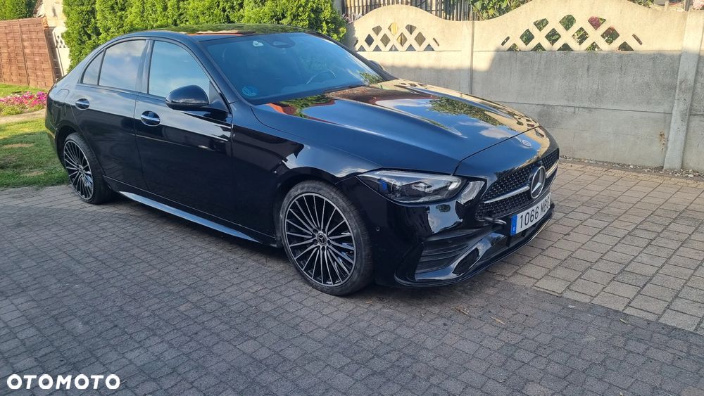 Mercedes-Benz Klasa C 220 d mHEV AMG - 3
