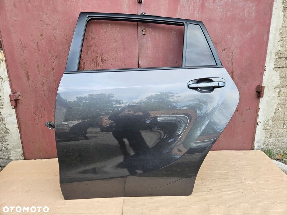 TOYOTA VERSO 09-17 DRZWI LEWY TYŁ 1G3 - 1