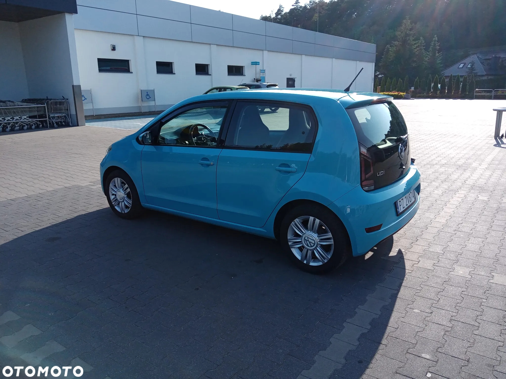 Volkswagen up! - 4