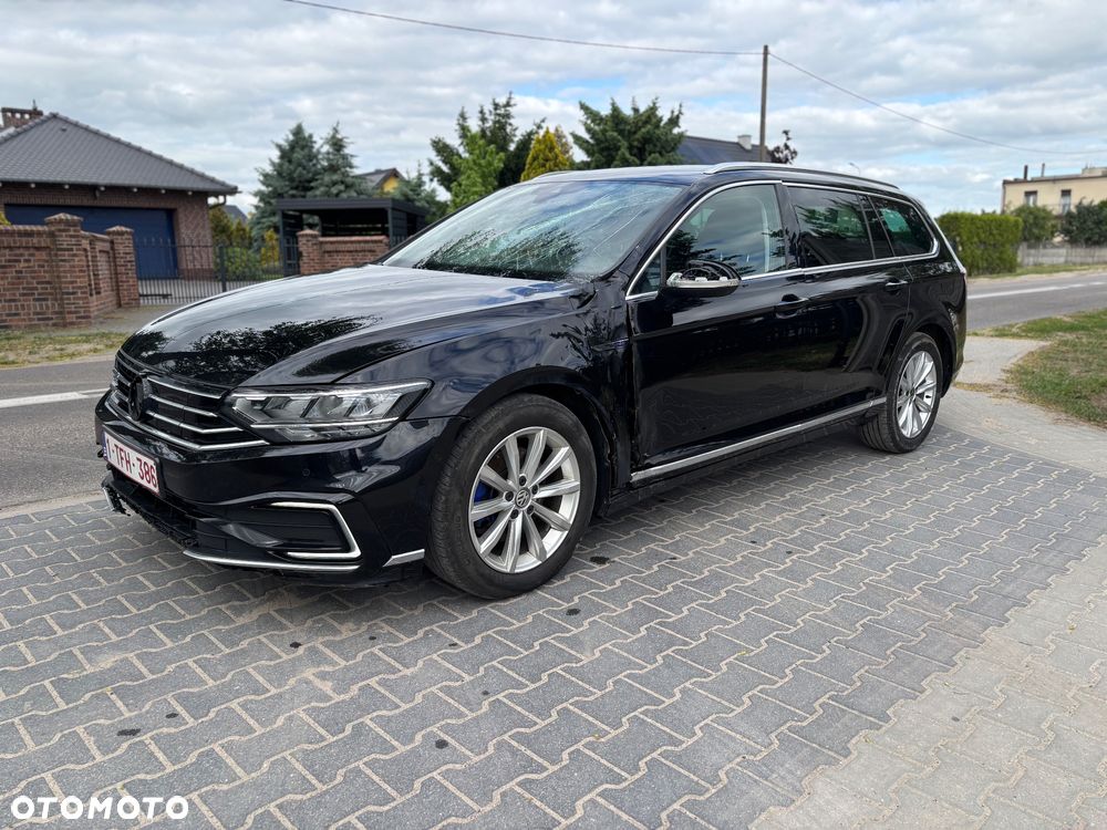 Volkswagen Passat 1.4 TSI Plug-In Hybrid GTE DSG - 2