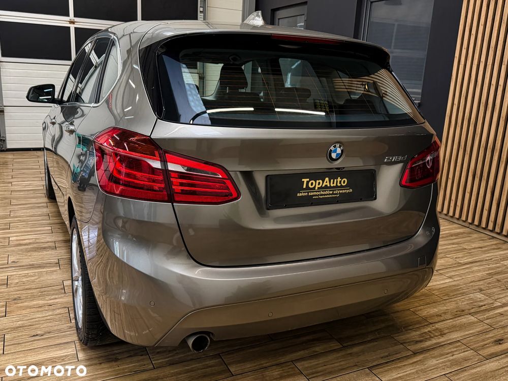 BMW Seria 2 218d Sport-Aut Advantage - 11