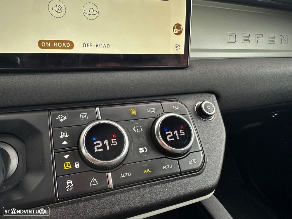 Land Rover Defender 2.0 P400e 110 AWD - 13