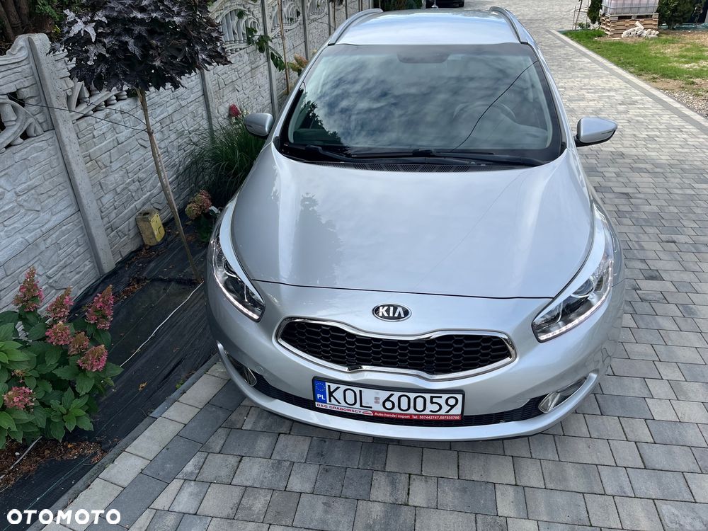 Kia Ceed 1.6 GDI Business Line - 30