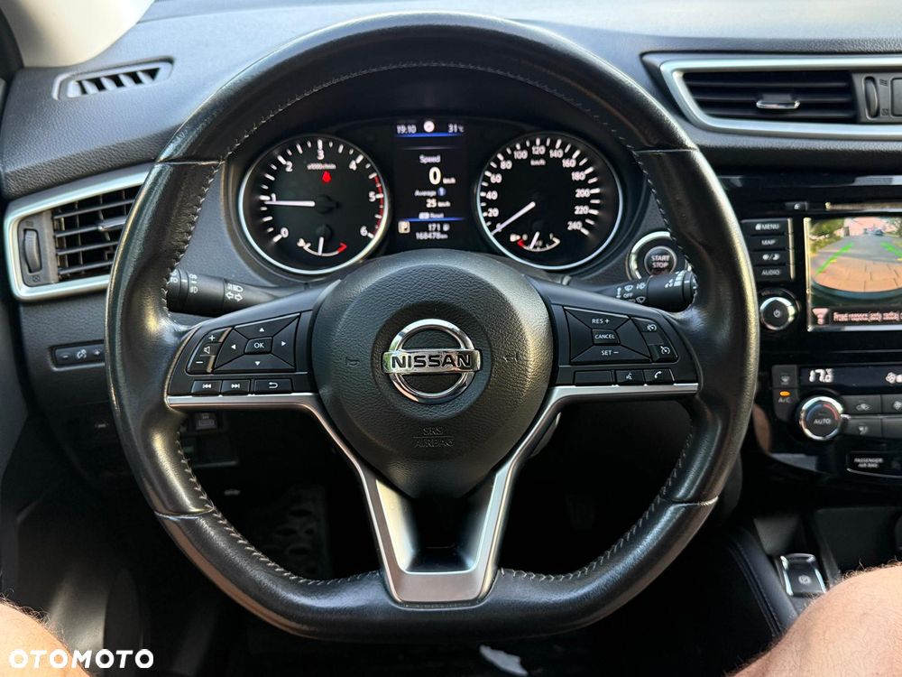 Nissan Qashqai 1.7 dCi Xtronic ALL-MODE 4x4i TEKNA - 23