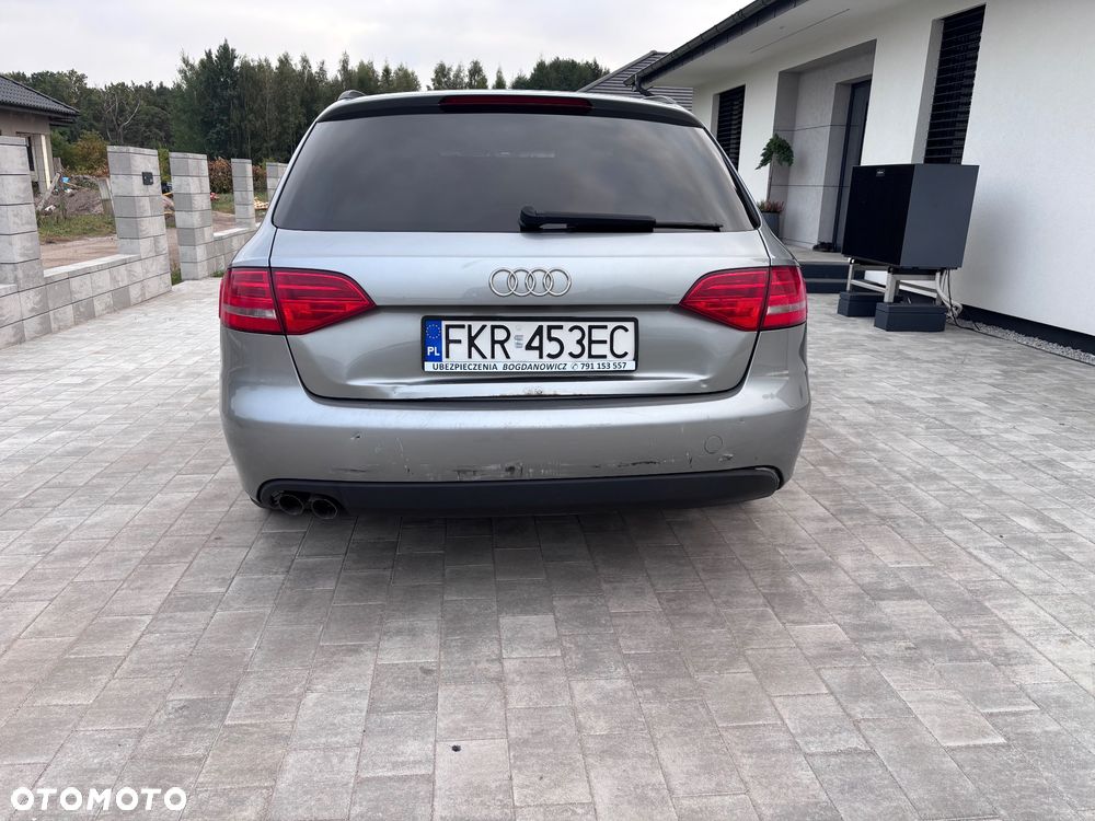 Audi A4 Avant - 5