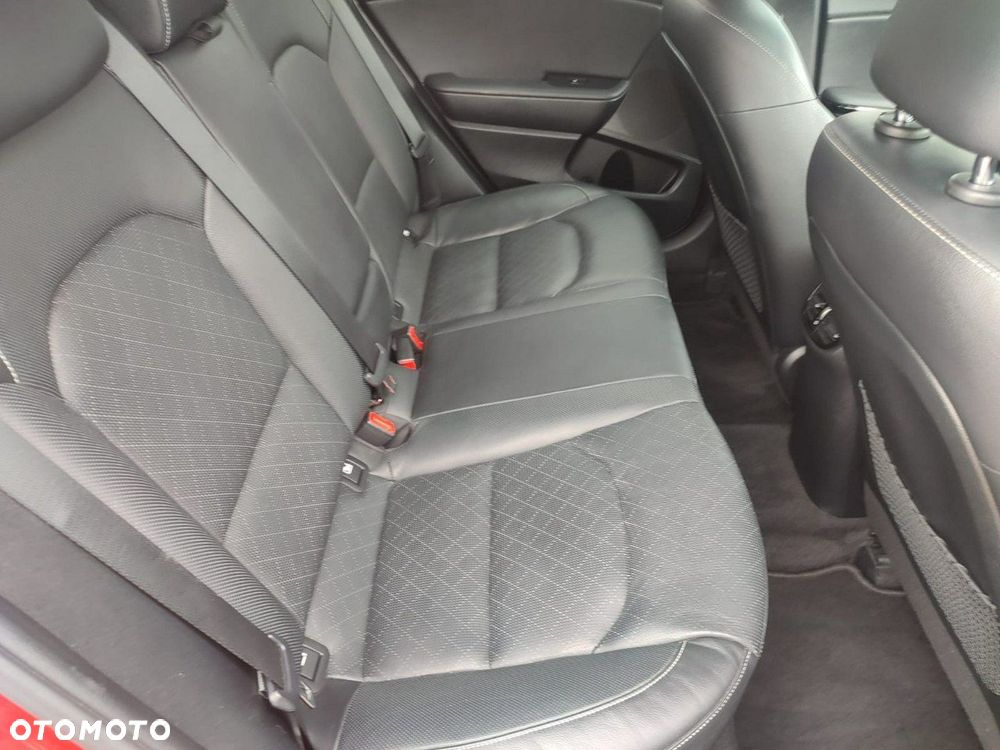 Kia XCeed - 28