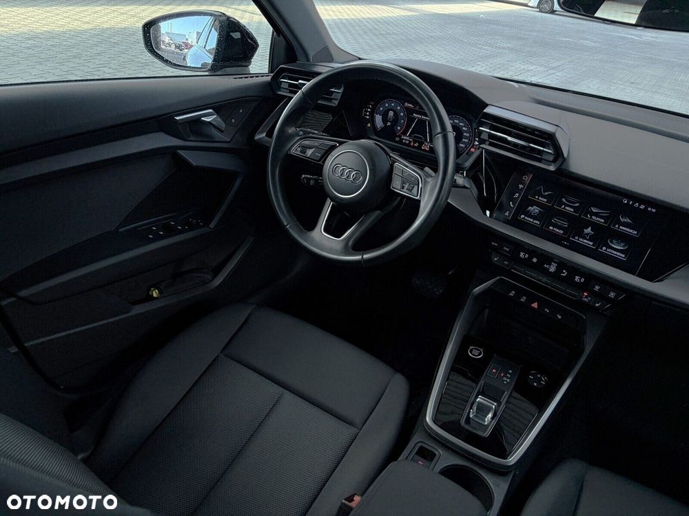 Audi A3 Sportback - 15