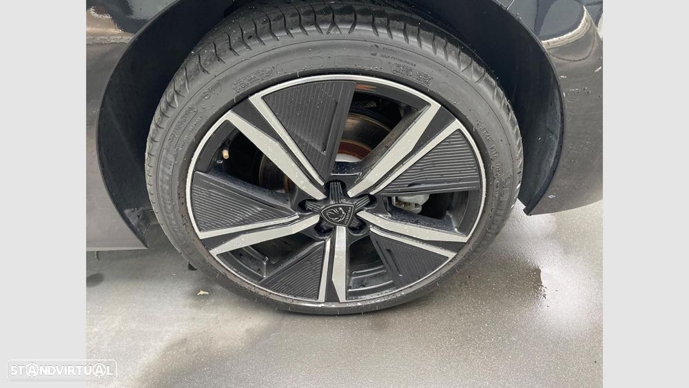 Peugeot 308 1.6 Hybrid GT e-EAT8 - 11