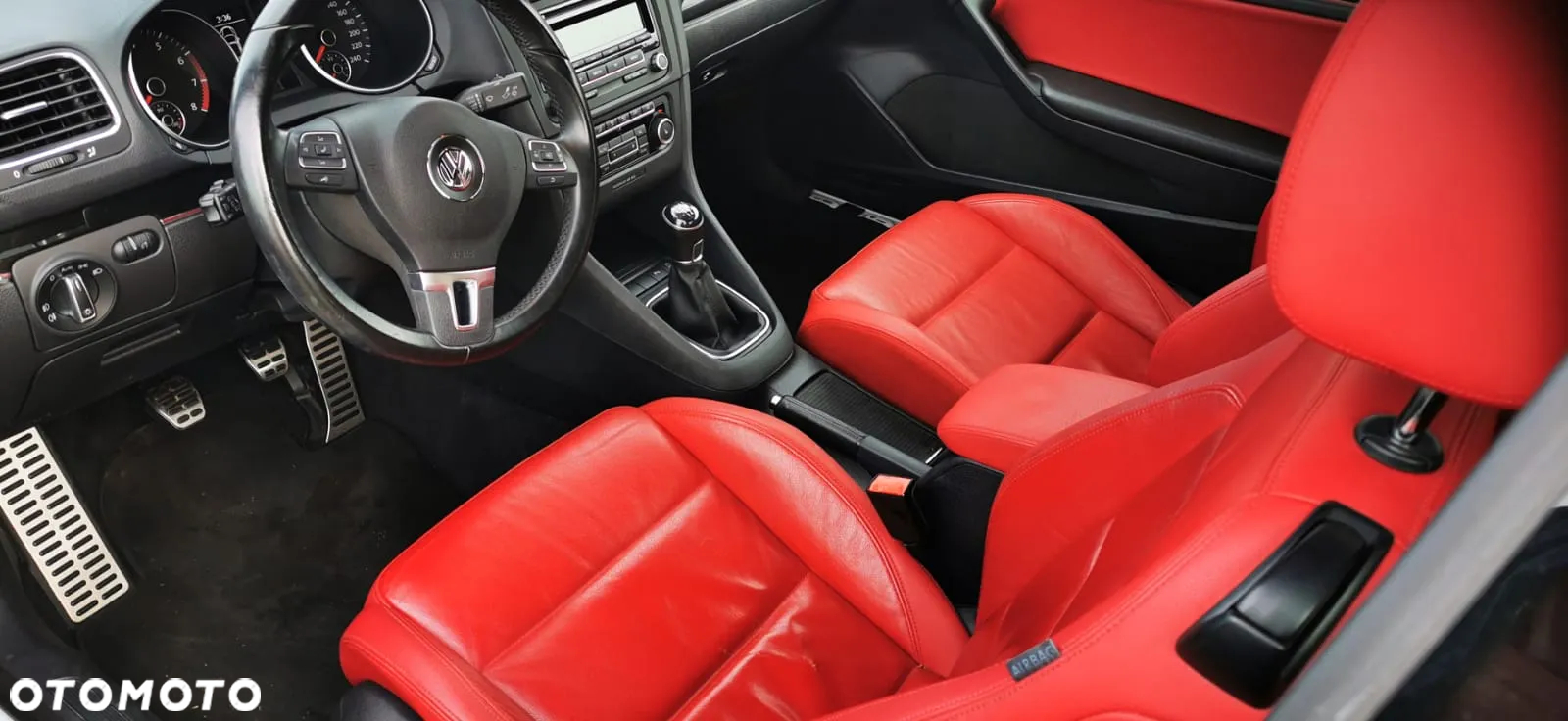 Volkswagen Golf 1.2 TSI BlueMotion Technology Comfortline - 2