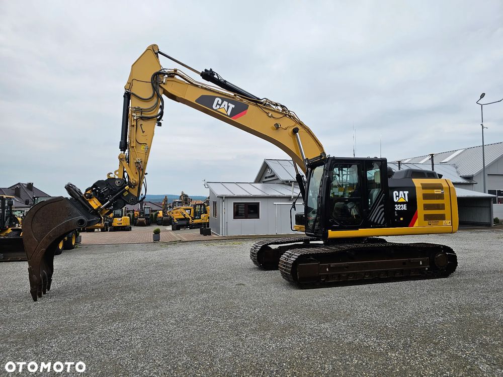 Caterpillar 323 EL - 2