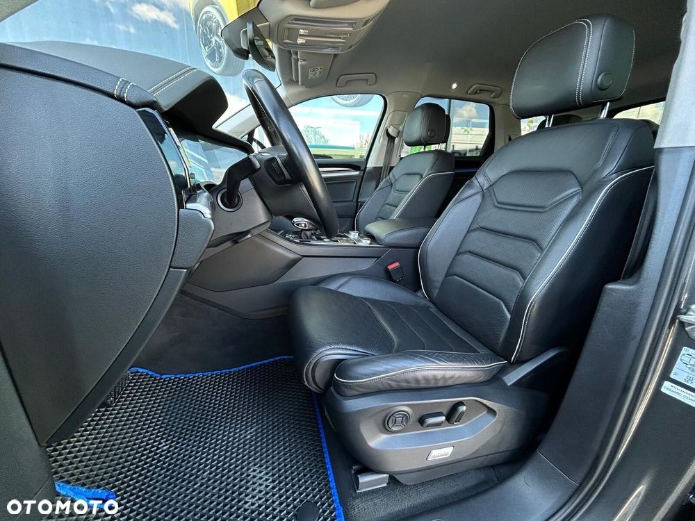 Volkswagen Touareg 3.0 V6 TDI SCR 4Mot - 9