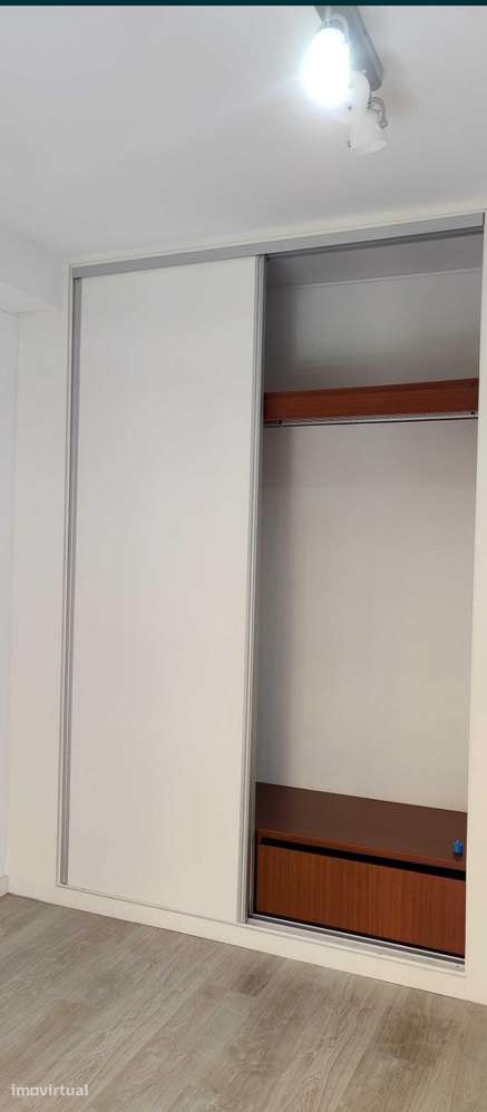 T2 pronto a habitar com garagem - Catassol - Maia - Grande imagem: 2/12