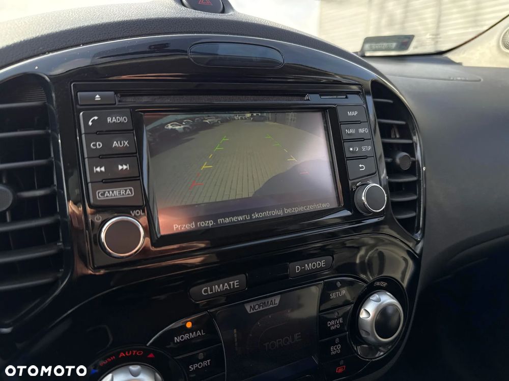 Nissan Juke 1.6 N-Connecta - 32