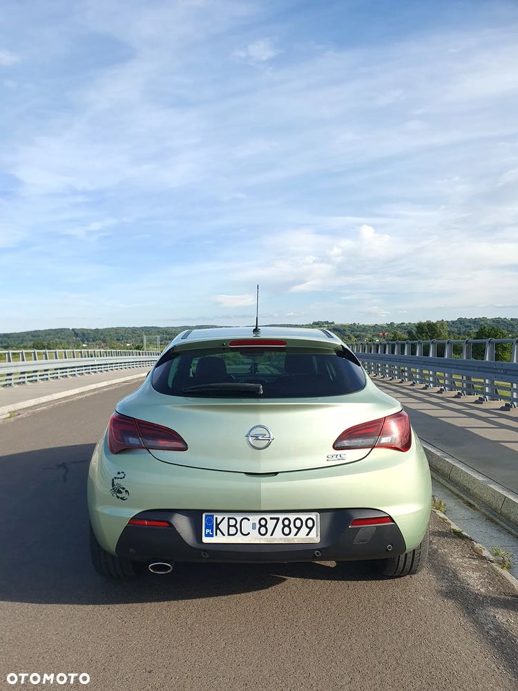 Opel Astra - 4