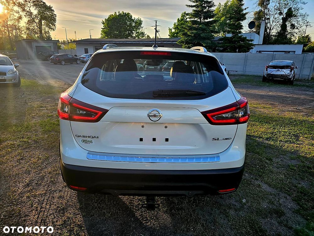 Nissan Qashqai - 11
