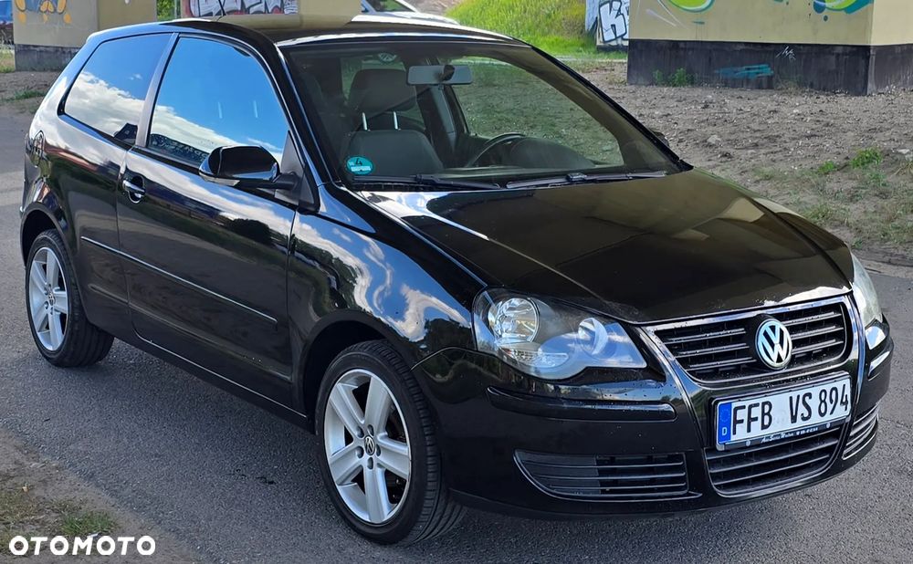 Volkswagen Polo 1.4 Highline - 2