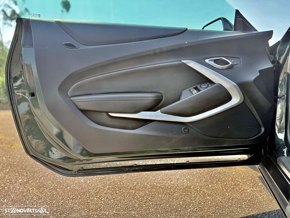 Chevrolet Camaro - 19