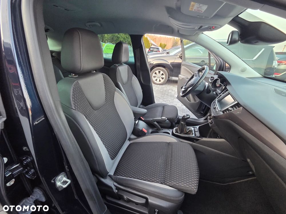 Opel Crossland X - 31