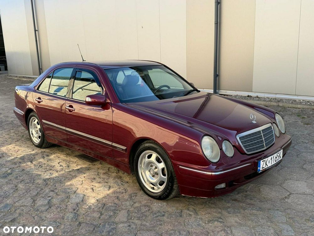 Mercedes-Benz Klasa E - 2