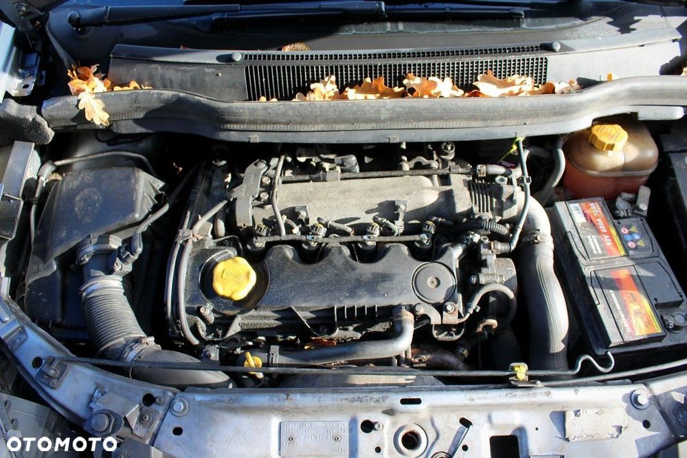Opel Zafira B 2007 1.9CDTI Z19DTL Minivan (MASKA, ZDERZAK, LAMPA, BŁOTNIK, DRZWI, SZYBA, FOTEL) - 7