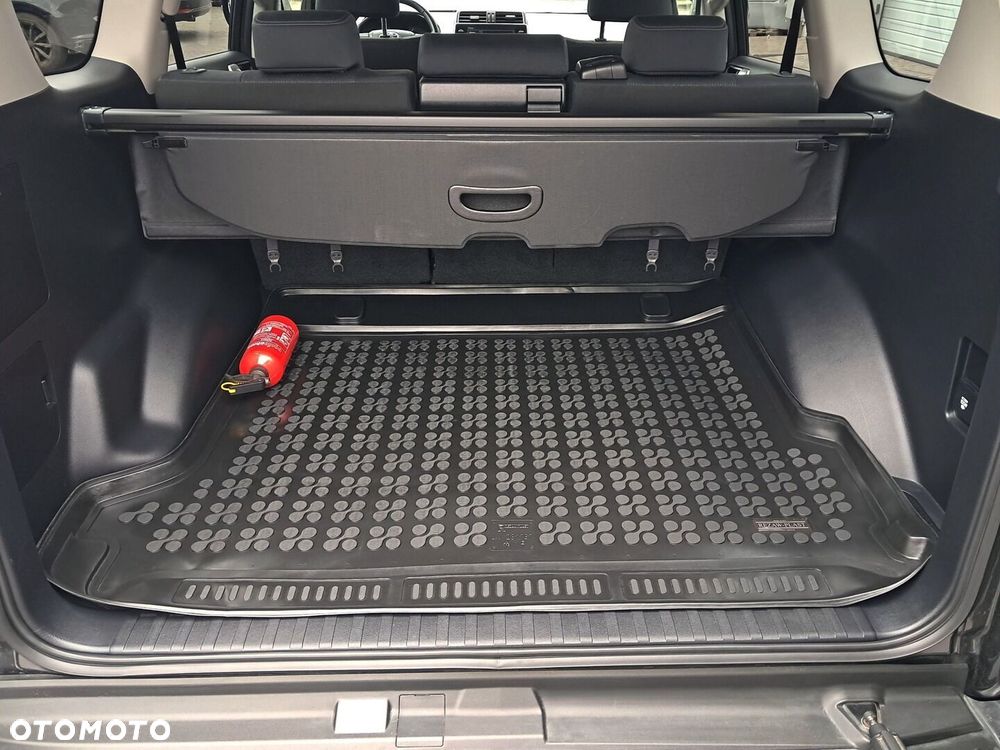 Toyota Land Cruiser LC 2.8 D-4D Prestige - 12