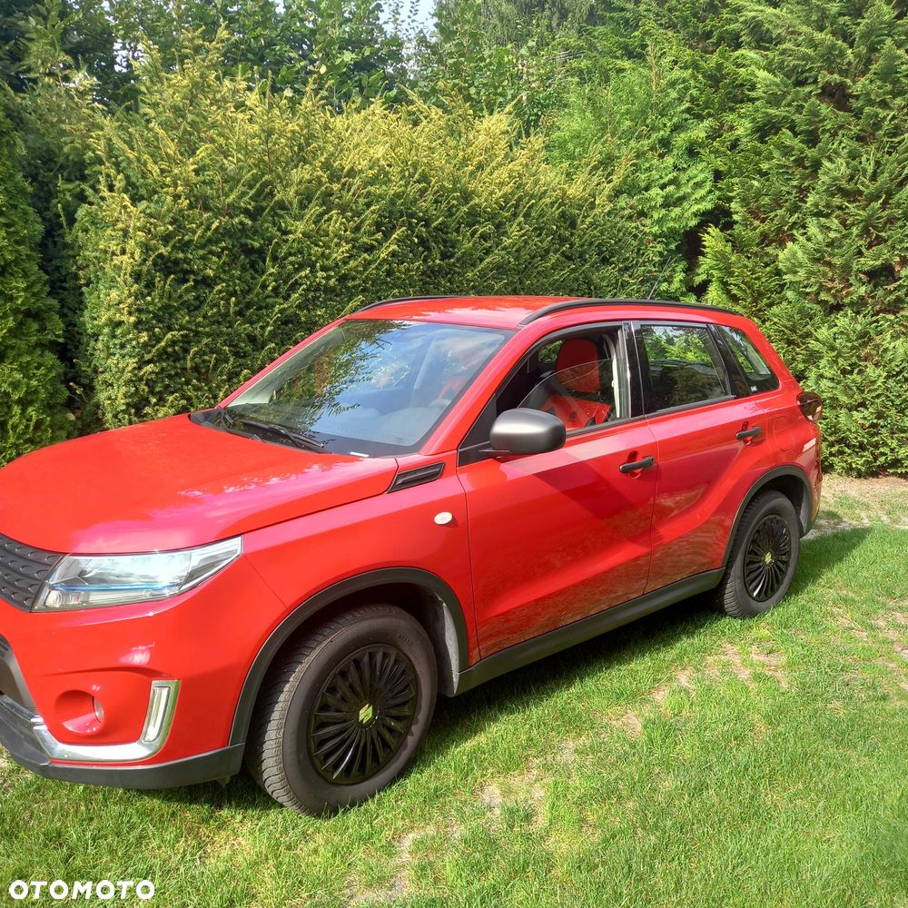 Suzuki Vitara - 1