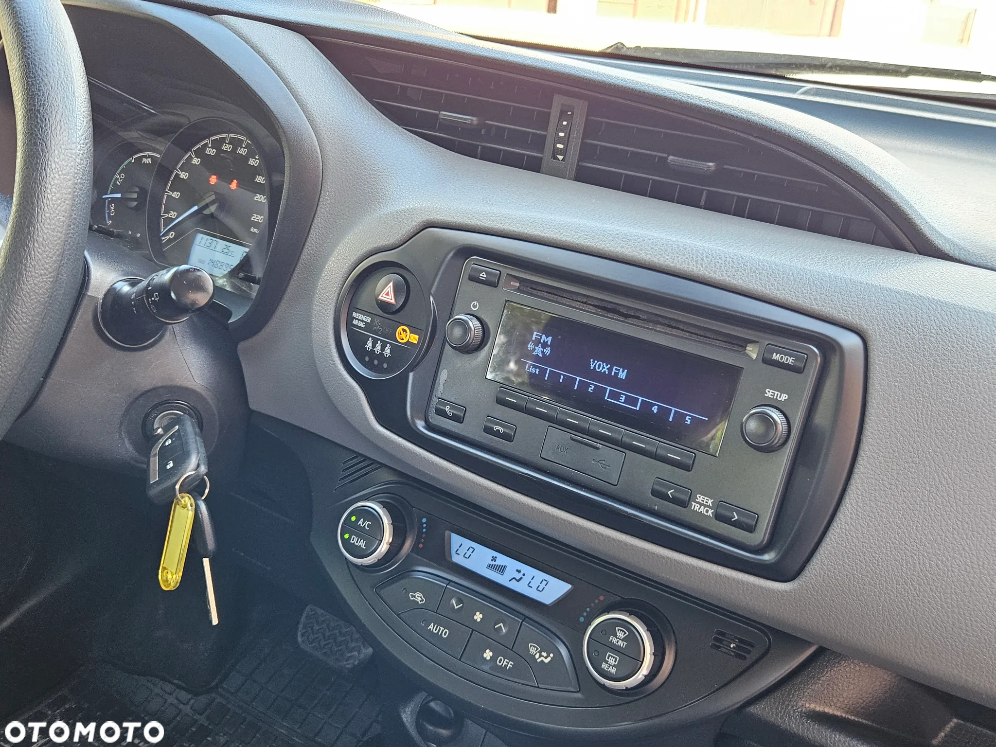 Toyota Yaris - 15