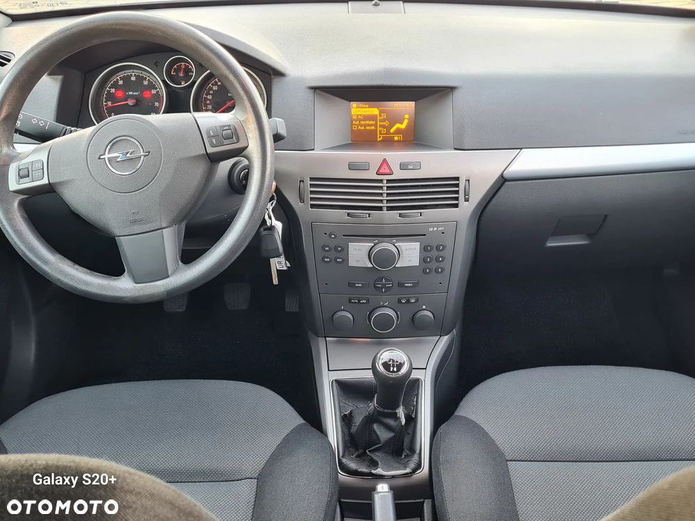 Opel Astra - 8