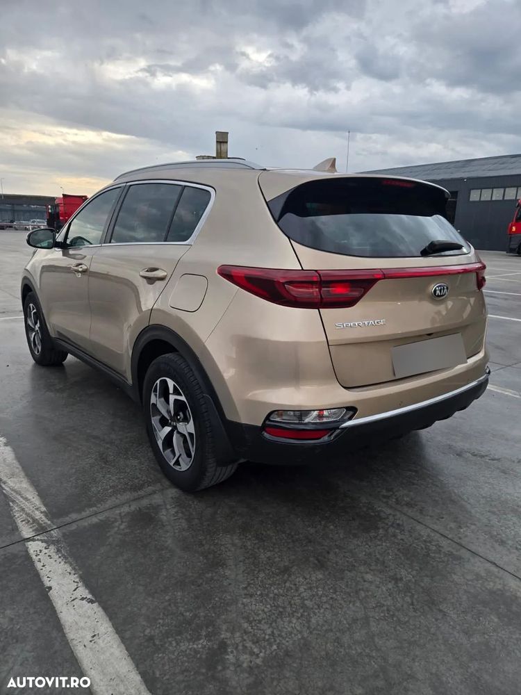 Kia Sportage 1.6 DSL 7DCT HP 4x2 Style - 4