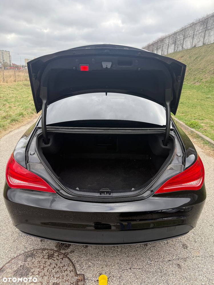 Mercedes-Benz CLA - 10