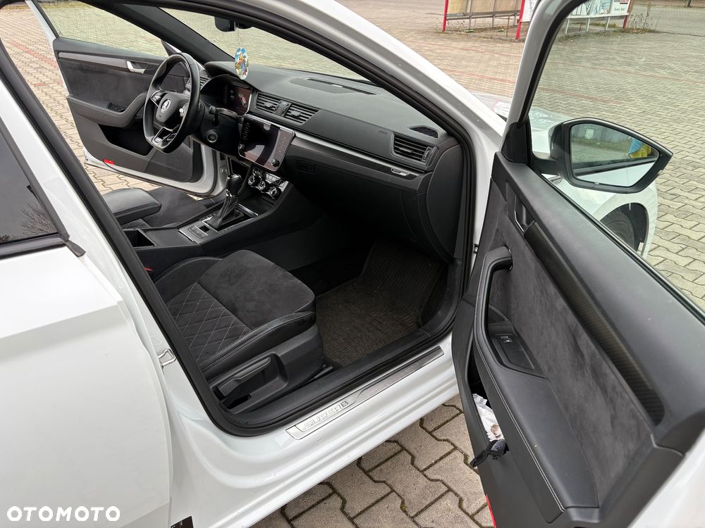 Skoda Superb - 12
