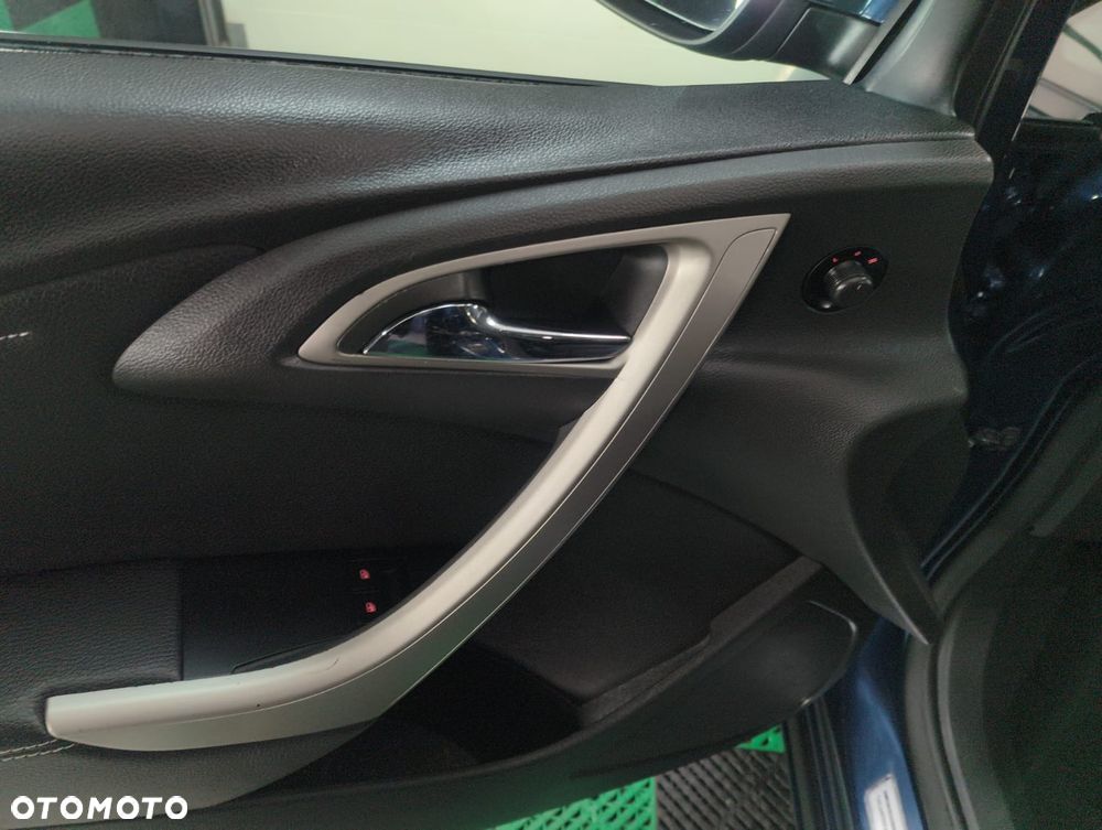 Opel Astra - 28