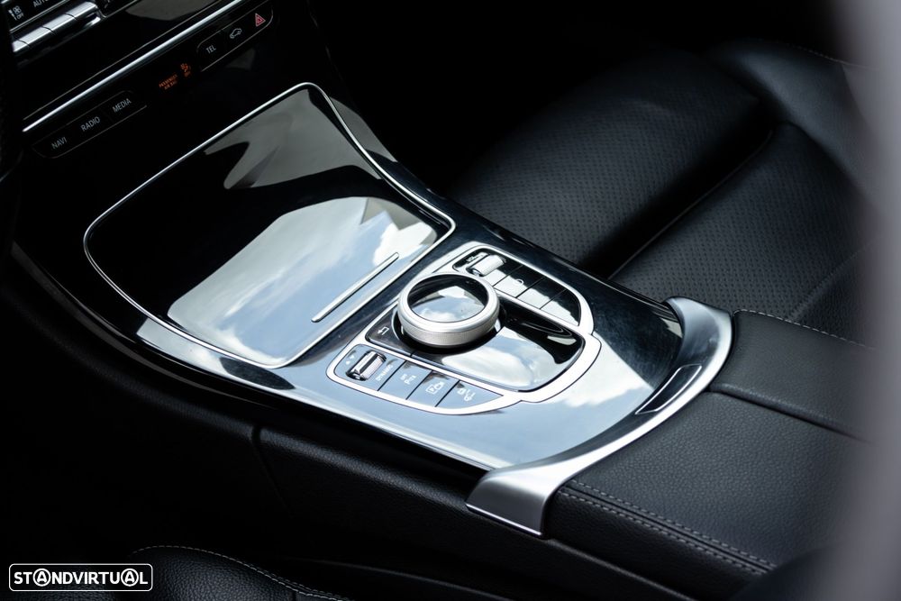 Mercedes-Benz C 300 de AMG Line - 22