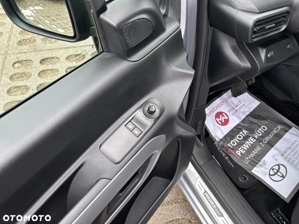 Toyota Proace City Verso - 11