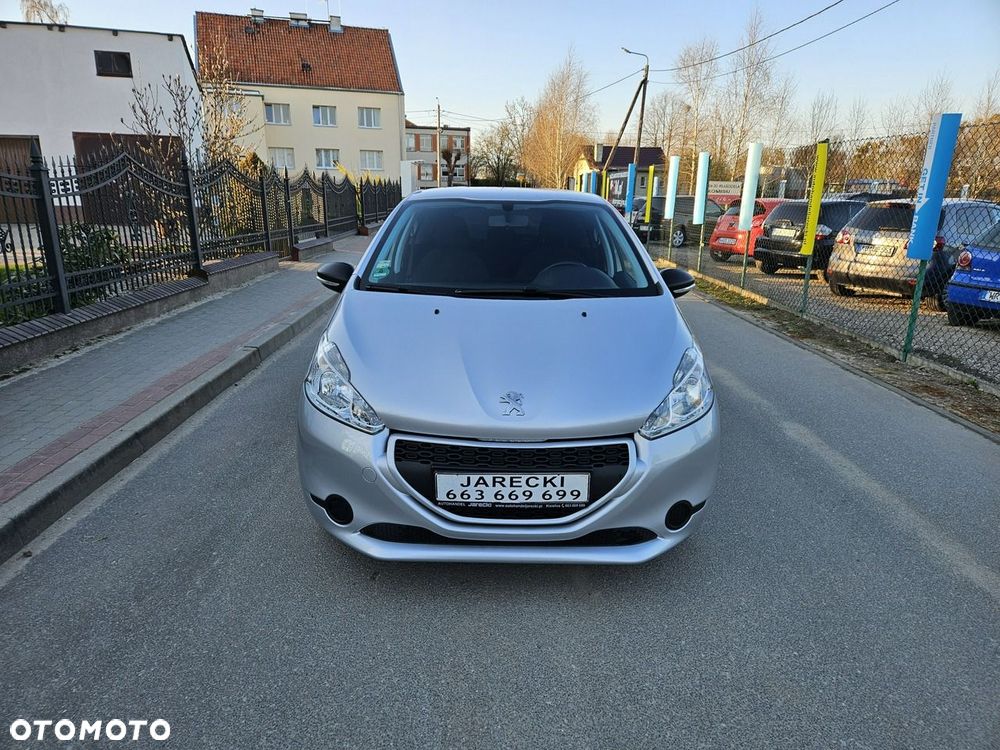 Peugeot 208 - 2