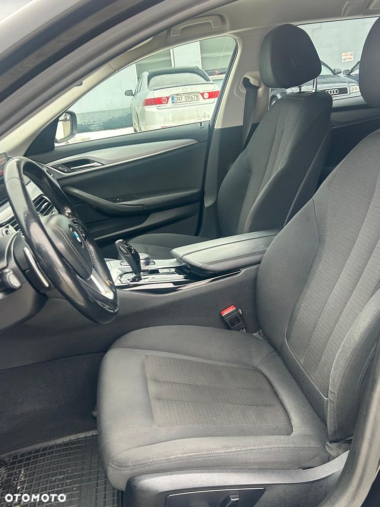 BMW Seria 5 530d xDrive Sport Line - 21