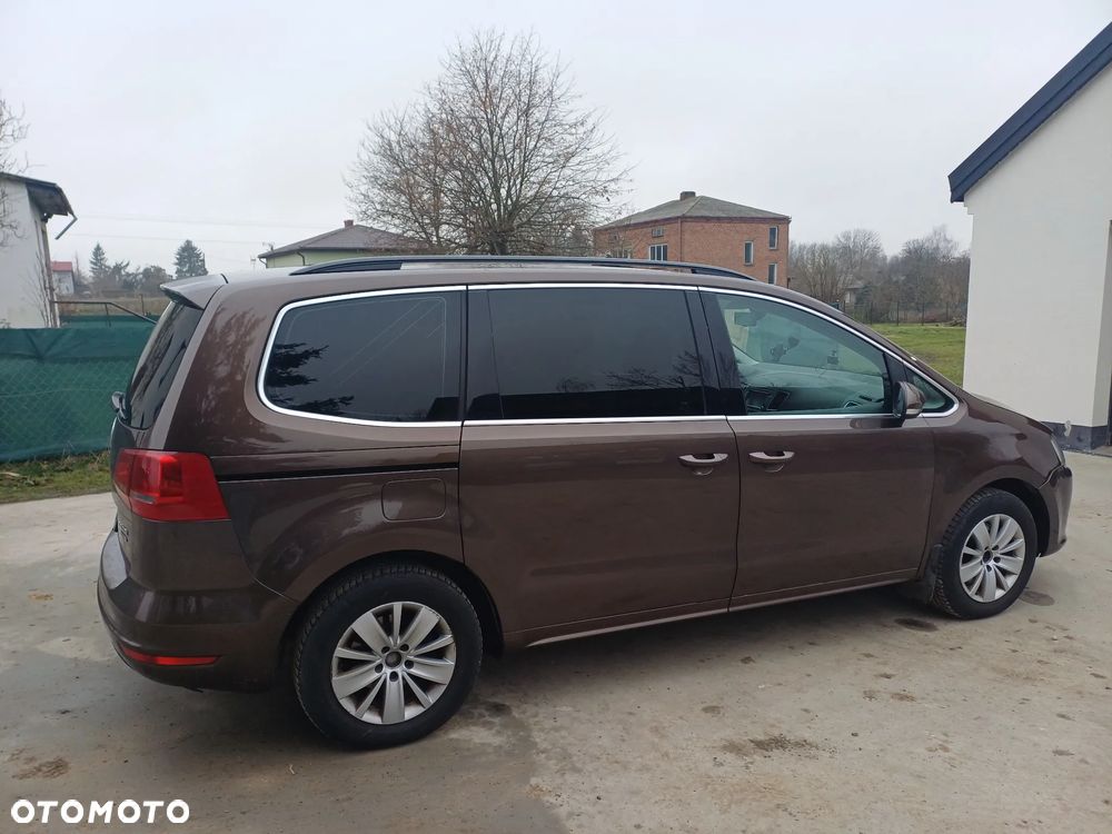 Volkswagen Sharan 2.0 TDI Highline - 4