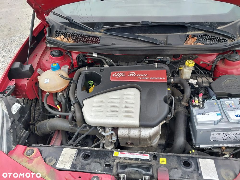 Alfa Romeo Giulietta 1.4 TB 16V Sport - 5
