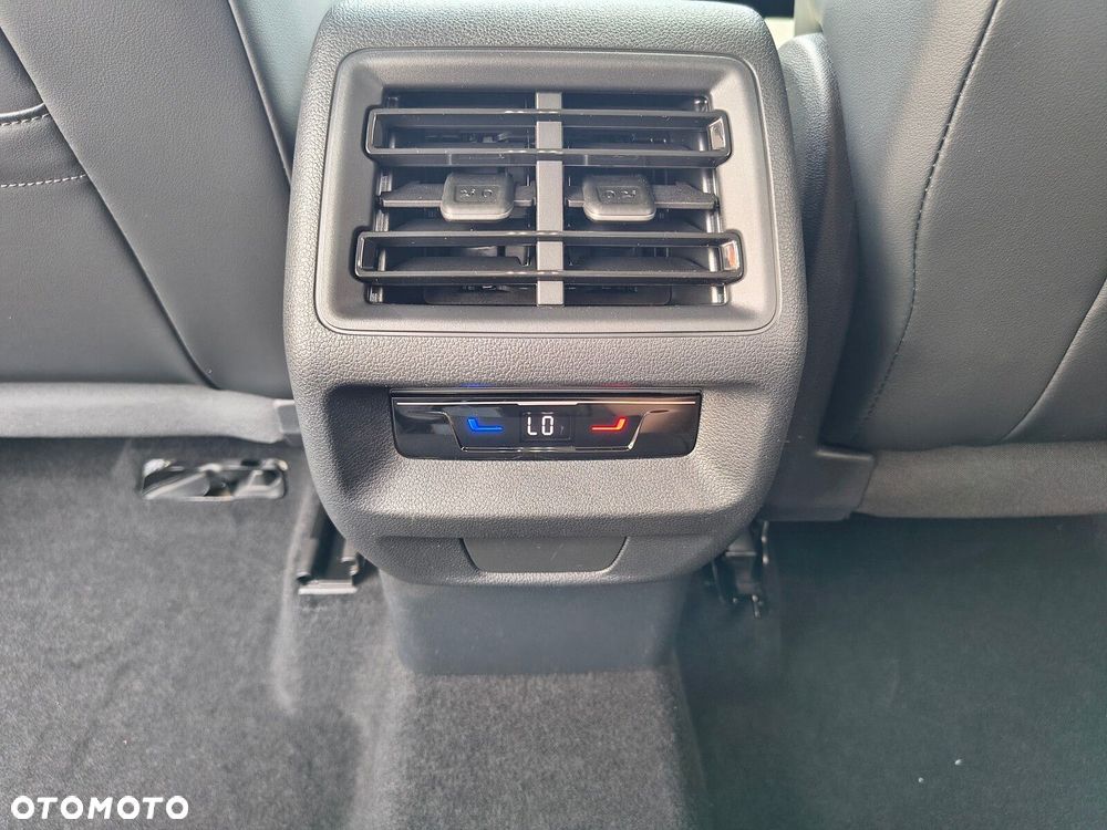 Volkswagen Tiguan 1.5 eTSI Life Plus DSG - 29