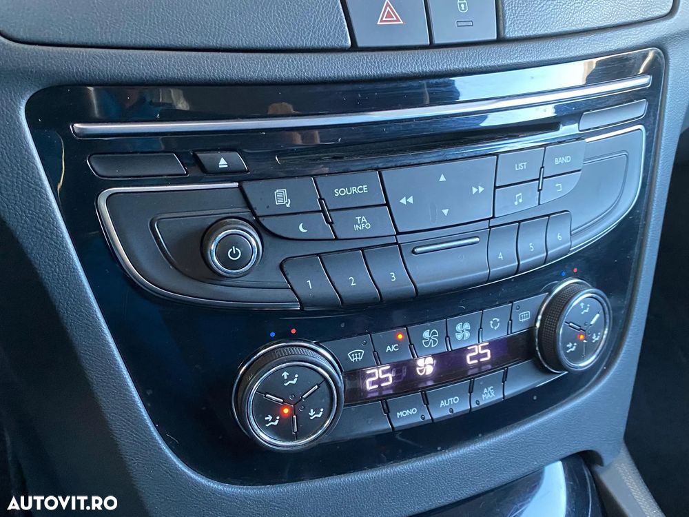 Peugeot 508 Hybrid 2.0 HDI 163cp + 37cp electric Allure - 13