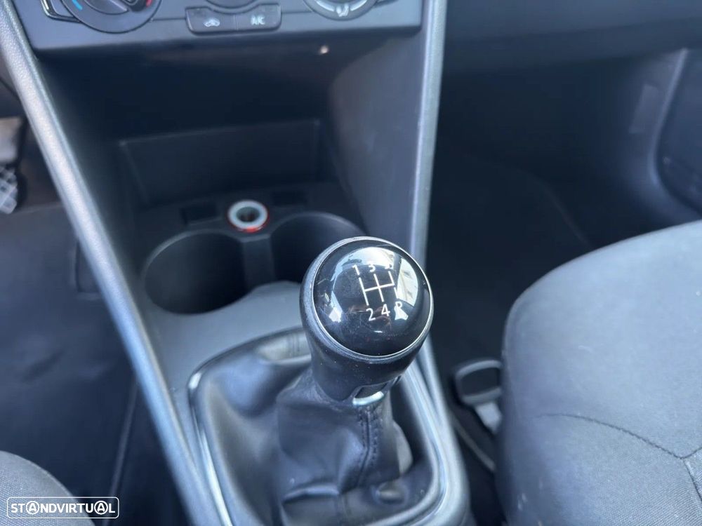 VW Polo 1.0 Trendline - 15