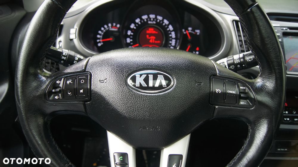 Kia Sportage 2.0 CVVT 2WD Automatik Vision - 22